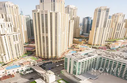 شقة - غرفة نوم - 2 حمامات للايجار في لا في - جميرا بيتش ريزيدنس - دبي