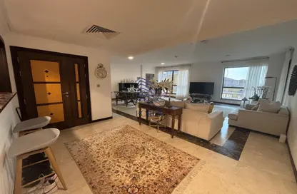 شقة - 3 غرف نوم - 5 حمامات للايجار في مرجان 3 - مرجان - جميرا بيتش ريزيدنس - دبي