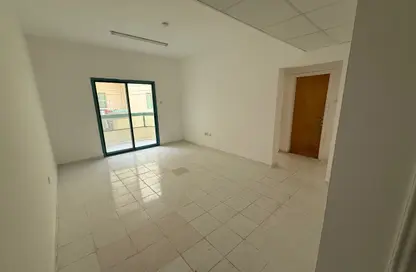 Apartment - 2 Bedrooms - 2 Bathrooms for rent in Al Musalla - Al Gharb - Sharjah
