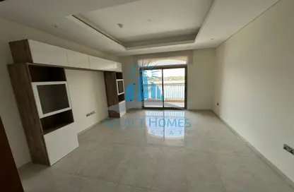 Villa - 4 Bedrooms - 5 Bathrooms for rent in Luluat Al Raha - Al Raha Beach - Abu Dhabi