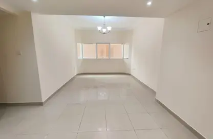 Apartment - 2 Bedrooms - 2 Bathrooms for rent in Al Hafeet Tower 8 - Al Nahda - Sharjah