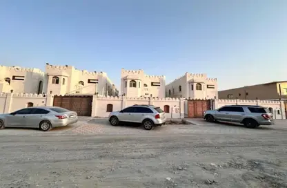 فيلا - 5 غرف نوم - 6 حمامات للبيع في 1 المويهات - المويهات - عجمان