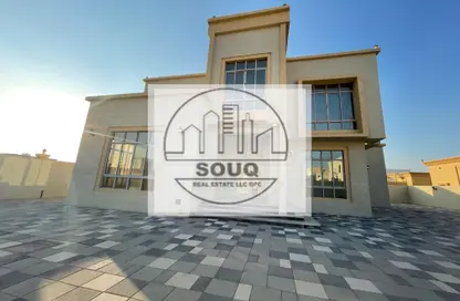 Villa - 5 Bedrooms - 7 Bathrooms for rent in Al Riffa - Ras Al Khaimah