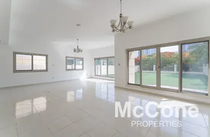Villa - 4 Bedrooms - 5 Bathrooms for sale in Circle Villas - Jumeirah Village Circle - Dubai