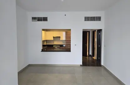 Apartment - 1 Bedroom - 1 Bathroom for rent in Sparkle Tower 1 - Sparkle Towers - Dubai Marina - Dubai