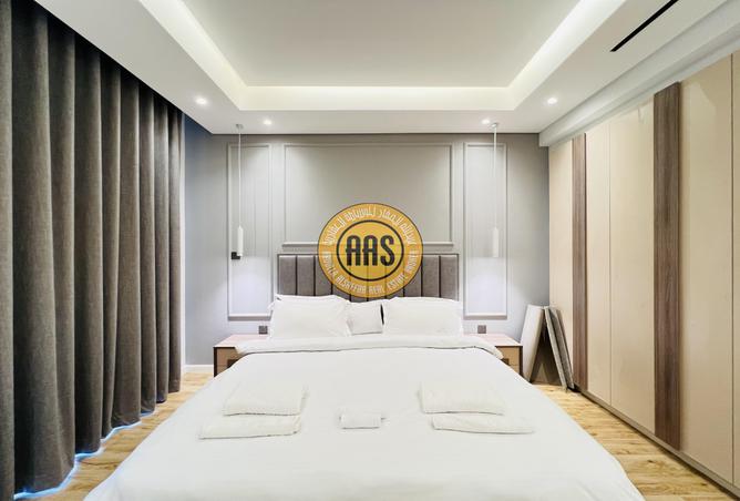 Apartment - 2 Bedrooms - 3 Bathrooms for sale in Diamond Building - Jumeirah Garden City - Al Satwa - Dubai