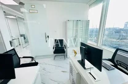 Office Space - Studio - 1 Bathroom for rent in Al Shindagah - Dubai