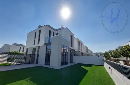 Corner Unit | Brand New | Move-in Ready