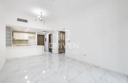 Apartment - 1 Bedroom - 1 Bathroom for sale in Serenity Lakes 5 - Jumeirah Village Circle - Dubai
