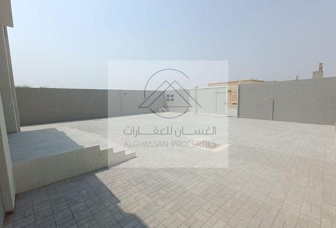 15842331 - Property Image 2