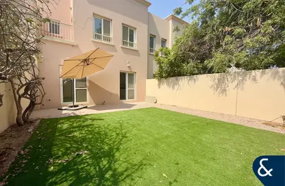Villa - 2 Bedrooms - 3 Bathrooms for rent in Springs 2 - The Springs - Dubai