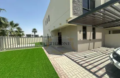 Townhouse - 3 Bedrooms - 5 Bathrooms for sale in Zinnia - The Roots DAMAC Hills 2 - Damac Hills 2 - Dubai