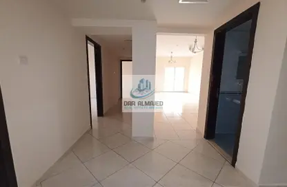 Apartment - 3 Bedrooms - 3 Bathrooms for rent in Taliatela Street - Al Nahda - Sharjah