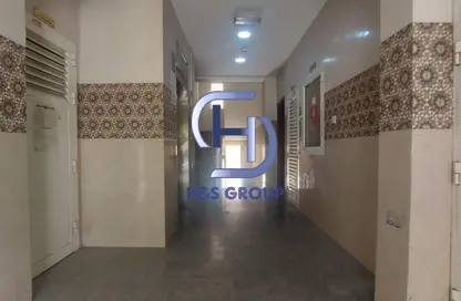 عمارة بالكامل - 8 غرف نوم - 8 حمامات للبيع في طريق فاير ستاشن - مويلح - الشارقة