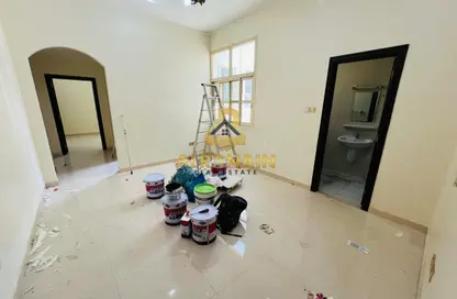 Apartment - 1 Bedroom - 2 Bathrooms for rent in Shareat Al Mutaredh - Al Mutarad - Al Ain