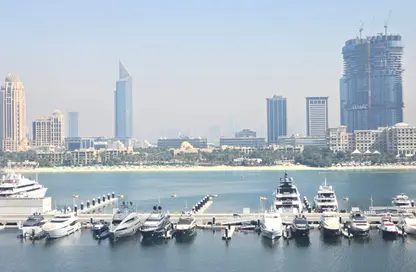 شقة - غرفة نوم - 1 حمام للايجار في جراند بلو تاور 1 - إعمار بيتشفرونت - دبي هاربور - دبي