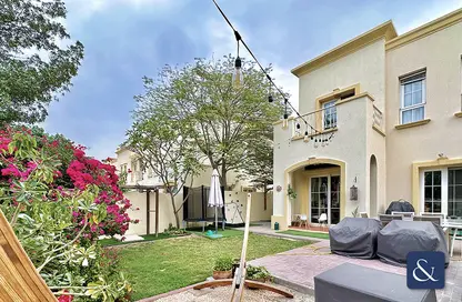 Outdoor Building image for: Villa - 2 Bedrooms - 3 Bathrooms for sale in Springs 9 - The Springs - Dubai, Image 1