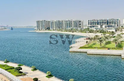 Apartment - 2 Bedrooms - 4 Bathrooms for rent in Al Zeina - Al Raha Beach - Abu Dhabi