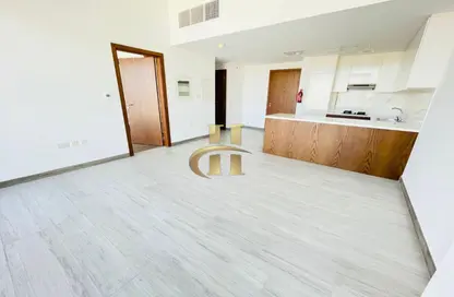 شقة - غرفة نوم - 1 حمام للبيع في بناية هاميني - منطقة 15 - قرية جميرا الدائرية - دبي