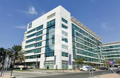 Office Space - Studio - 1 Bathroom for rent in Emaar Business Park Building 3 - Emaar Business Park - Sheikh Zayed Road - Dubai