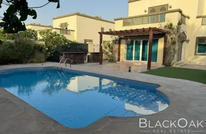 Villa - 4 Bedrooms - 6 Bathrooms for rent in District 3 - Jumeirah Park - Dubai