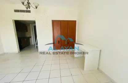 Apartment - Studio - 1 Bathroom for sale in Q08 - France Cluster - International City - Dubai