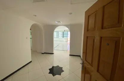 Apartment - 3 Bedrooms - 4 Bathrooms for rent in Al Taawoon Tower 1 - Al Taawoon Towers - Al Khan - Sharjah