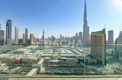 Apartment - 3 Bedrooms - 5 Bathrooms for rent in Downtown Views - Zabeel 2 - Zabeel - Dubai