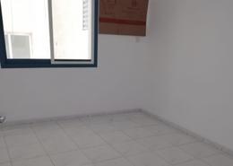 Apartment - 2 bedrooms - 1 bathroom for rent in Qasimia 10 building - Al Mahatta - Al Qasemiya - Sharjah