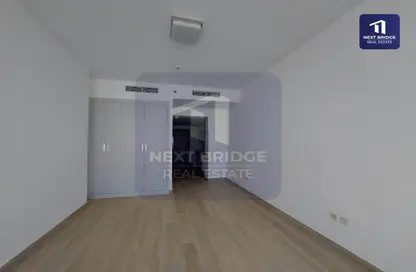 Apartment - Studio - 1 Bathroom for rent in Bloom Towers C - Bloom Towers - Jumeirah Village Circle - Dubai