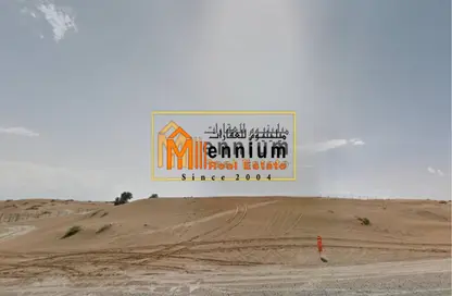 أرض - استوديو للبيع في شارع مليحة - المنطقة الصناعية بالشارقة - الشارقة