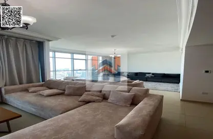 Apartment - 2 Bedrooms - 3 Bathrooms for rent in Ajman Corniche Residences - Ajman Corniche Road - Ajman