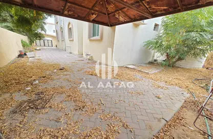 فيلا - 4 غرف نوم - 5 حمامات للايجار في النخيلات - الحيرة - الشارقة