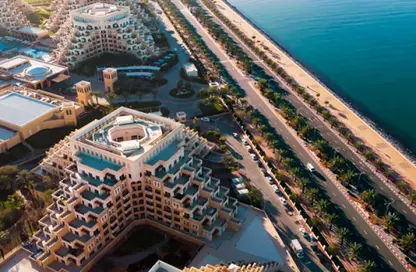 شقة - 3 غرف نوم - 4 حمامات للبيع في روسو باي ريزيدنس - جزيرة المرجان - رأس الخيمة