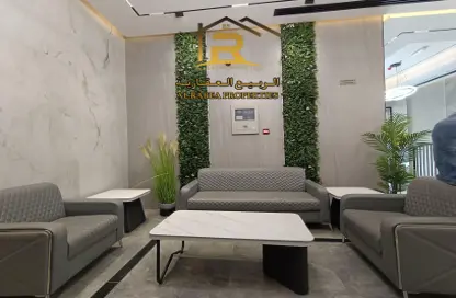Living Room image for: Apartment - 2 Bedrooms - 3 Bathrooms for rent in Al Jawhara Building - Al Rawda 3 - Al Rawda - Ajman, Image 1