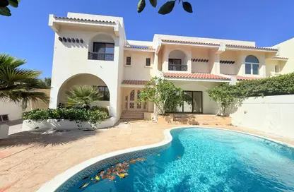 Villa - 5 Bedrooms - 5 Bathrooms for rent in Jumeirah 2 Villas - Jumeirah 2 - Jumeirah - Dubai
