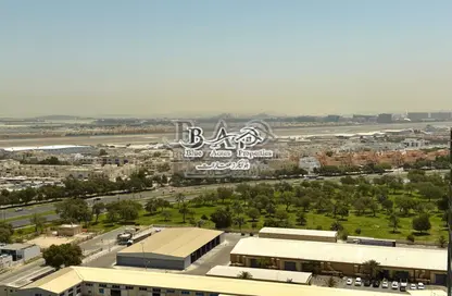 Apartment - 3 Bedrooms - 3 Bathrooms for rent in Danet Abu Dhabi - Abu Dhabi