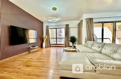 Living Room image for: Apartment - 3 Bedrooms - 4 Bathrooms for sale in Sadaf 5 - Sadaf - Jumeirah Beach Residence - Dubai, Image 1