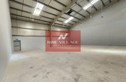 Warehouse - Studio - 2 Bathrooms for rent in Al Quoz 4 - Al Quoz - Dubai