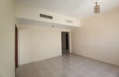 Apartment - 2 Bedrooms - 2 Bathrooms for rent in Al Jurf Industrial 3 - Al Jurf Industrial - Ajman