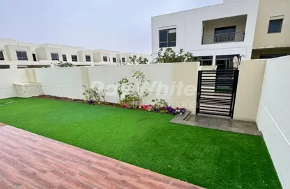 Garden image for: Townhouse - 4 Bedrooms - 4 Bathrooms for rent in Noor Townhouses - Town Square - Dubai, Image 1