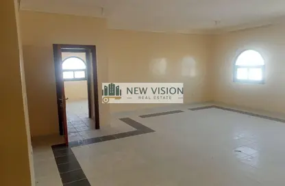 Apartment - 3 Bedrooms - 3 Bathrooms for rent in Al Mahatta - Al Qasimia - Sharjah