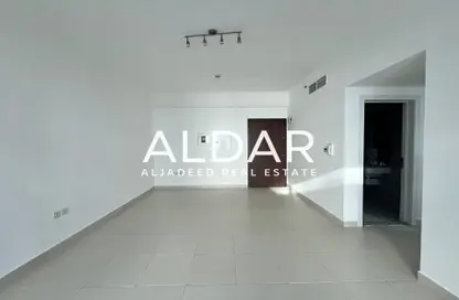 Apartment - 1 Bedroom - 2 Bathrooms for rent in Oxford Building - Jumeirah Village Circle - Dubai
