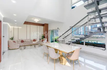 Apartment - 3 Bedrooms - 3 Bathrooms for sale in Jumeirah Heights - Jumeirah Islands - Dubai