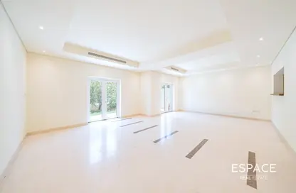 Villa - 3 Bedrooms - 4 Bathrooms for sale in Quortaj - North Village - Al Furjan - Dubai