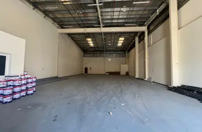 مستودع - استوديو - 1 حمام للايجار في الصجعة الصناعية - الصجعة - الشارقة