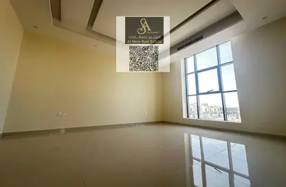عمارة بالكامل - استوديو - 8 حمامات للبيع في مساكن كورنيش عجمان - طريق كورنيش عجمان - عجمان