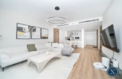 Apartment - 2 Bedrooms - 3 Bathrooms for sale in Damac Heights - Dubai Marina - Dubai