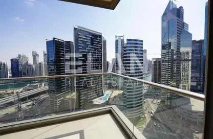 صورة لـ شرفة شقة - غرفة نوم - 2 حمامات للبيع في البرج الجنوبي 1 - الجناح الجنوبي - دبي وسط المدينة - دبي ، صورة رقم 1