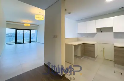 Apartment - 1 Bedroom - 2 Bathrooms for sale in SOL Bay - Business Bay - Dubai